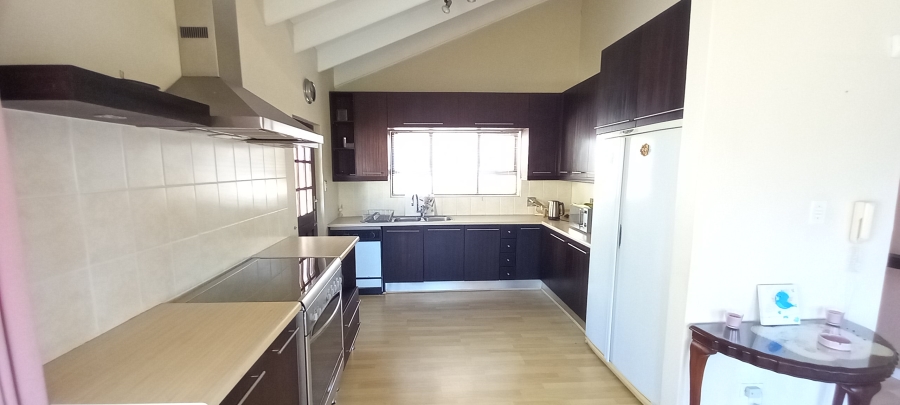 3 Bedroom Property for Sale in Beacon Bay Eastern Cape